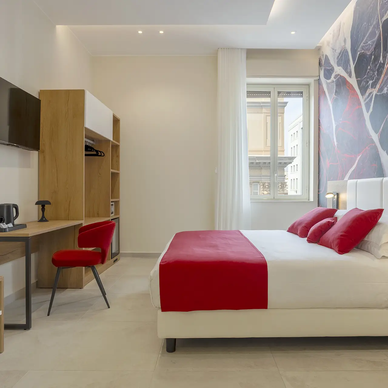 Rubino Room - Julia's Boutique Rooms